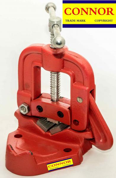 MORSA BISAGRA 2" PARA CAÑOS "CONNOR"                                                                                   